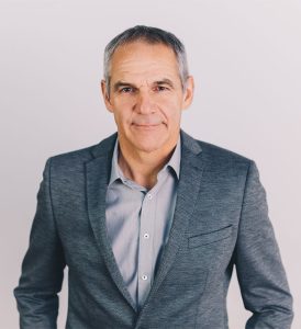 Portraitbild von Uwe Herrmannsdörfer